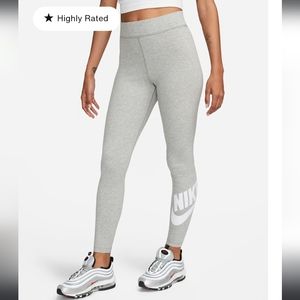 NWOT Gray Nike Leggings Small